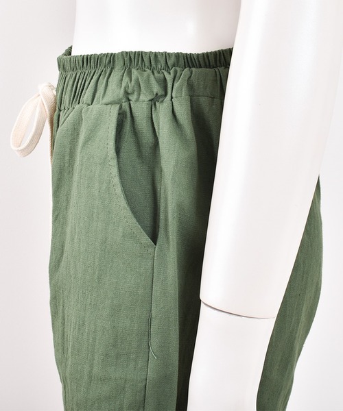Felt-Maglietta（フェルトマリエッタ）の「麻リネン混ウエストゴムショートパンツ（その他パンツ・レディース・ブラック/グリーン/ライトベージュ/ベージュ・LARGE/MEDIUM）」の21枚目の写真