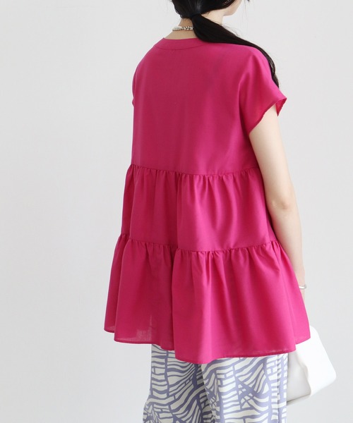 Green Parks(グリーンパークス)の「カラーティアードチュニック(シャツ/ブラウス・レディース・ダークグレー/ピンク/グリーン・FREE)」の11枚目の写真