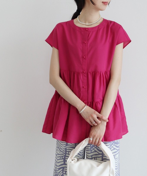 Green Parks(グリーンパークス)の「カラーティアードチュニック(シャツ/ブラウス・レディース・ダークグレー/ピンク/グリーン・FREE)」の4枚目の写真