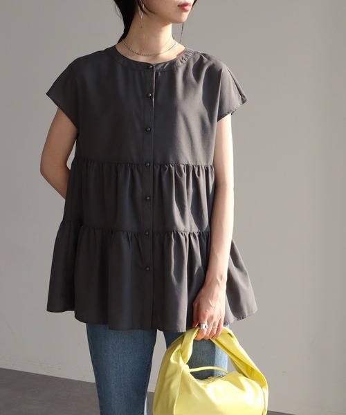 Green Parks(グリーンパークス)の「カラーティアードチュニック(シャツ/ブラウス・レディース・ダークグレー/ピンク/グリーン・FREE)」の19枚目の写真