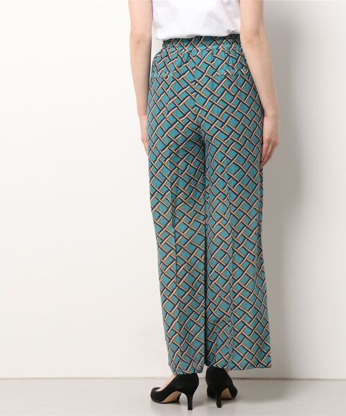 PICCIN（ピッチン）の「幾何学柄ワイドパンツ（その他パンツ・レディース・ネイビー/グリーン・M/L）」の4枚目の写真