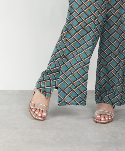 PICCIN（ピッチン）の「幾何学柄ワイドパンツ（その他パンツ・レディース・ネイビー/グリーン・M/L）」の18枚目の写真