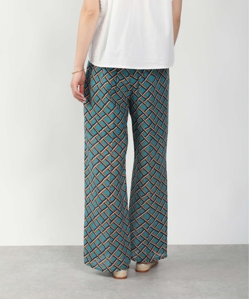 PICCIN（ピッチン）の「幾何学柄ワイドパンツ（その他パンツ・レディース・ネイビー/グリーン・M/L）」の16枚目の写真