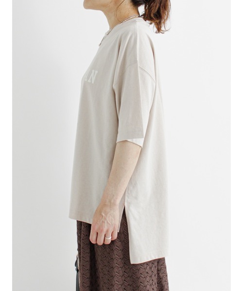 Samansa Mos2 blue（サマンサモスモスブルー）の「ロゴプリントTシャツ（Tシャツ/カットソー・レディース・ブラック/ブラウン/オフホワイト/グリーン/ライトベージュ・ﾌﾘ-）」の8枚目の写真