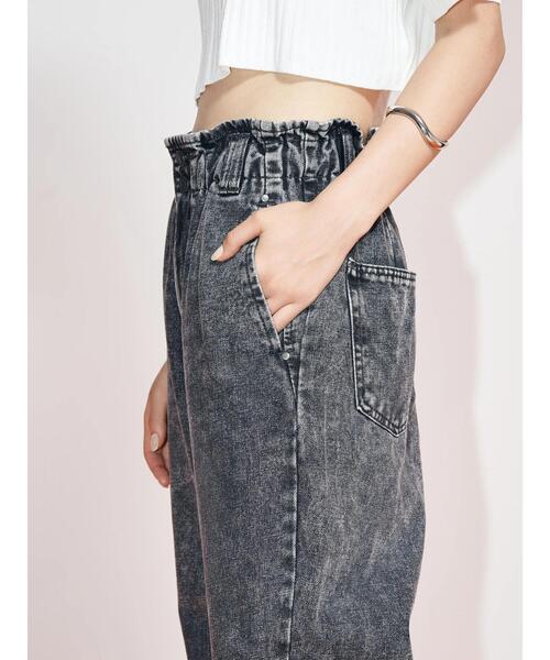 koe（コエ）の「【ハイウエスト】ワイドバルーンデニムパンツ*（デニムパンツ・レディース・ライトインディゴブルー/ブラック・M/L）」の21枚目の写真