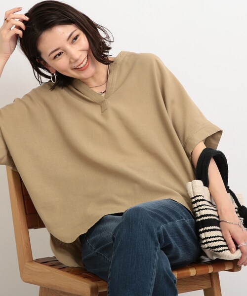 SHOO・LA・RUE（シューラルー）の「◆【洗える】フレンチリネンドルマンスキッパーシャツ（シャツ/ブラウス・レディース・ブラック/ブラウン/オレンジ/ライトパープル/ホワイト系/ブラック系2/ダークグリーン/ピンク系/パープル系4・00）」の5枚目の写真