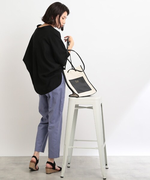 SHOO・LA・RUE（シューラルー）の「◆【洗える】フレンチリネンドルマンスキッパーシャツ（シャツ/ブラウス・レディース・ブラック/ブラウン/オレンジ/ライトパープル/ホワイト系/ブラック系2/ダークグリーン/ピンク系/パープル系4・00）」の16枚目の写真