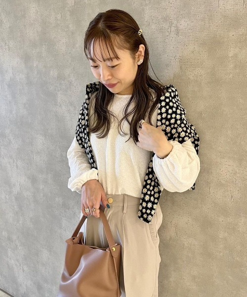 flower（フラワー）の「フラワーズカーディガン（カーディガン/ボレロ・レディース・ブラック/ベージュ・FREE）」の9枚目の写真