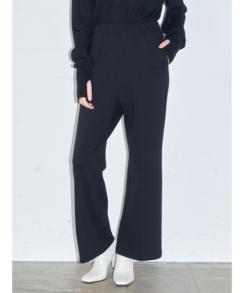 【セール】MIDIUMISOLID ジャージセンタープレスイージーパンツ(その他パンツ)|MIDIUMISOLID(ミディウミソリッド) 【セール】MIDIUMISOLID ジャージセンタープレスイージーパンツ(その他パンツ)|MIDIUMISOLID(ミディウミソリッド)