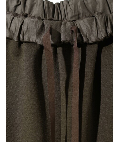 【セール】MIDIUMISOLID ジャージセンタープレスイージーパンツ(その他パンツ)|MIDIUMISOLID(ミディウミソリッド) 【セール】MIDIUMISOLID ジャージセンタープレスイージーパンツ(その他パンツ)|MIDIUMISOLID(ミディウミソリッド)