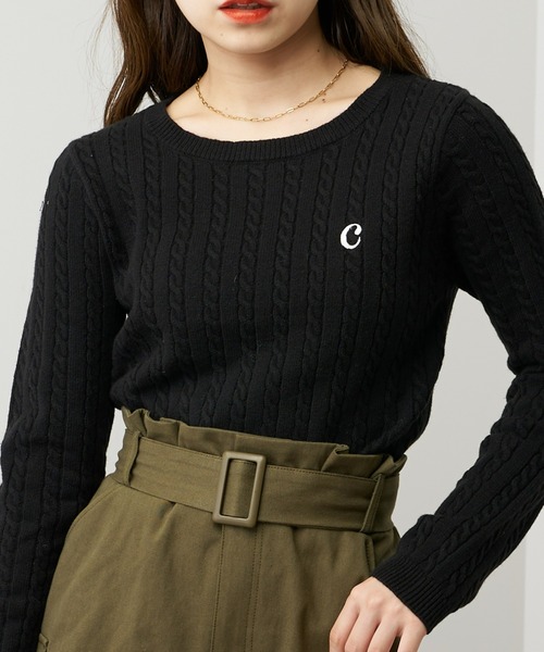 Chico(チコ)の「【2022AW】ショート丈ケーブル長袖チビニット(ニット/セーター・レディース・ブラック/ベージュ/アイボリー/グリーン・FREE)」の3枚目の写真