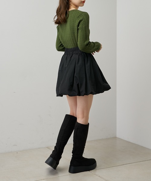 Chico(チコ)の「【2022AW】ショート丈ケーブル長袖チビニット(ニット/セーター・レディース・ブラック/ベージュ/アイボリー/グリーン・FREE)」の12枚目の写真