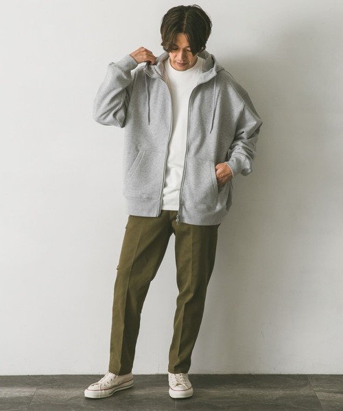 URBAN RESEARCH DOORS(アーバンリサーチドアーズ)の「テーパードチノトラウザー(チノパンツ・メンズ・ホワイト系その他/ネイビー/ベージュ/カーキ・LARGE/SMALL/MEDIUM)」の22枚目の写真