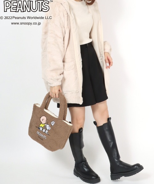PEANUTS(ピーナッツ)の「PEANUTS(ピーナッツ)スヌーピー&チャーリー・ブラウンボアヨコトートバッグ(トートバッグ・レディース・ブラウン/グレー/オフホワイト・FREE)」の11枚目の写真