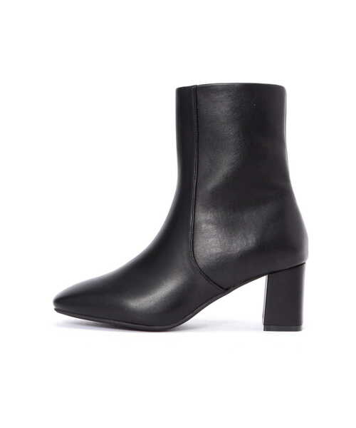 NATURAL BEAUTY BASIC（ナチュラルビューティーベーシック）の「スクエアプレーンブーツ（ブーツ・レディース・ブラック/ダークブラウン・24.5cm/23.0cm/24.0cm/23.5cm）」の3枚目の写真