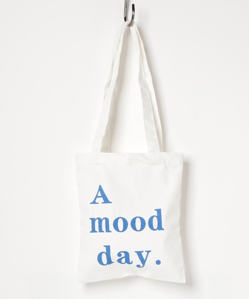 Vipoa(ヴィポア)の「A mood day LOGO BAG(トートバッグ・レディース・ホワイト・FREE)」の7枚目の写真