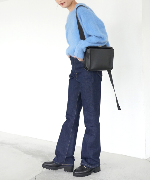 SLOBE IENA（スローブイエナ）の「【LEE /リー】SLOBE別注 FLARE デニムパンツ（デニムパンツ・レディース・ネイビー/ブルー系その他・38/36/34）」の8枚目の写真