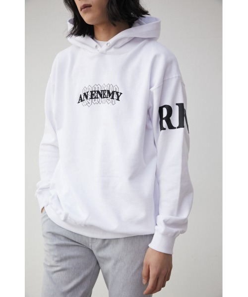AZUL by moussy（アズールバイマウジー）の「AN ENEMY EMBROIDERY