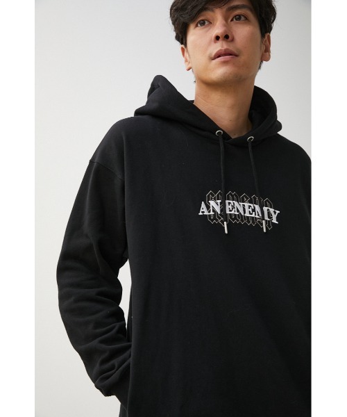 AZUL by moussy（アズールバイマウジー）の「AN ENEMY EMBROIDERY
