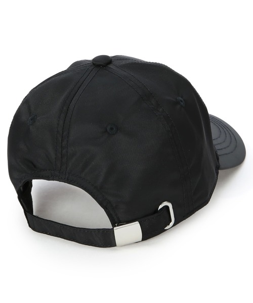 Guess(ゲス)の「Certosa Nylon Smarthats-Baseball cap(キャップ・メンズ・ブラック・ONE SIZE)」の3枚目の写真