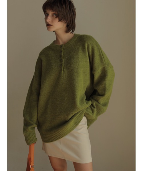 AMAIL（アマイル）の「Super over knit（ニット/セーター・レディース・オレンジ/ミント/ベージュ・FREE）」の2枚目の写真