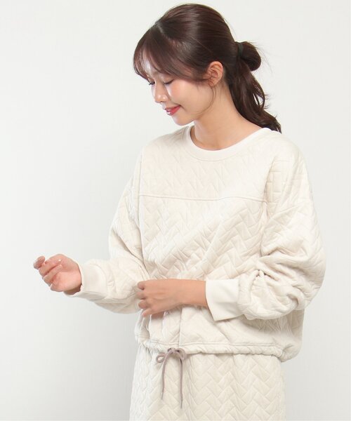 LBC（エルビーシー）の「【セットアップ可能】キルトドロストプルオーバー（スウェット・レディース・オフホワイト/オリーブ・M/L）」の13枚目の写真