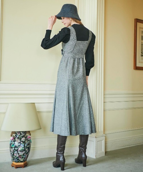 AND COUTURE（アンドクチュール）の「ヘリンボーンツイードジャンスカ