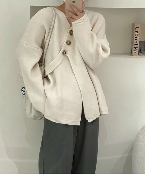 LOPASS(ロパス)の「ノーカラーVネックカーディガン(カーディガン/ボレロ・レディース・アイボリー/ブルー/グレー/Mustard/ブラック・FREE)」の2枚目の写真