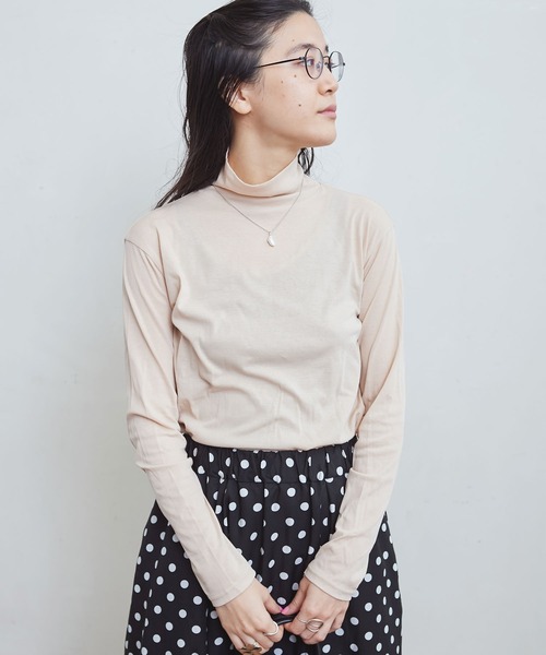 fig Ｌondon（フィグロンドン）の「☆（Tシャツ/カットソー・レディース・ブラック/ライラック/ホワイト/ベージュ/イエロー/サックスブルー/ピンク・FREE）」の3枚目の写真