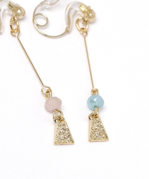 studio CLIP（スタディオクリップ）の「【daily CLIP】クリスタルループフィットぶらり（イヤリング・レディース・ブルー/ホワイト・FREE）」の4枚目の写真