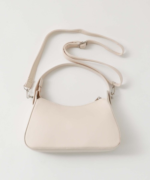 archives（アルシーヴ）の「金具付き２ＷＡＹバッグ（ハンドバッグ・レディース・ブラック/アイボリー/グリーン・FREE）」の4枚目の写真