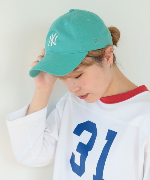 BEAMS BOY（ビームスボーイ）の「NEW ERA × BEAMS BOY / 別注 ニューヨークヤンキース キャップ 23SS（キャップ・レディース・ターコイズブルー/ネイビー/ブラウン・FREE）」の3枚目の写真