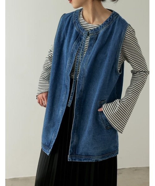 Re:EDIT（リエディ）の「フロントリボンデニムミドルジレ（デニムジャケット・レディース・アイボリー/ブルー・FREE）」の3枚目の写真