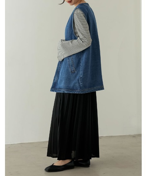 Re:EDIT（リエディ）の「フロントリボンデニムミドルジレ（デニムジャケット・レディース・アイボリー/ブルー・FREE）」の6枚目の写真