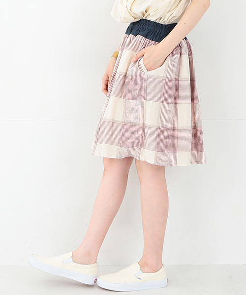 BEAMS BOY チェック柄フレアスカート BEAMS BOY（ビームスボーイ）の「○BEAMS BOY / チェック 切替