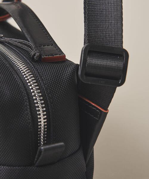 hALON(雑貨)（アーロン）の「＜hALON＞ HOLIDAY SQUARE SHOULDER/バッグ（ショルダーバッグ・メンズ・ブラック・FREE）」の2枚目の写真