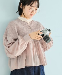 シャーリングカットワークブラウス