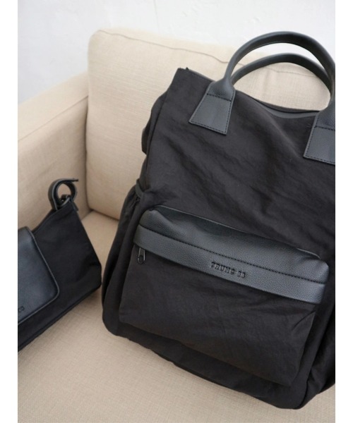 TRUNC(トランクエイティーエイト)の「2WAY Multifunctional Backpack(ショルダーバッグ・レディース・ブラック・FREE)」の22枚目の写真