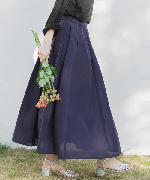 URBAN RESEARCH Sonny Label（アーバンリサーチサニーレーベル）の「『UR TECH Smart Linen Touch』タックロングスカート（スカート・レディース・ネイビー/ピンク/ライトカーキ・38/36）」の16枚目の写真