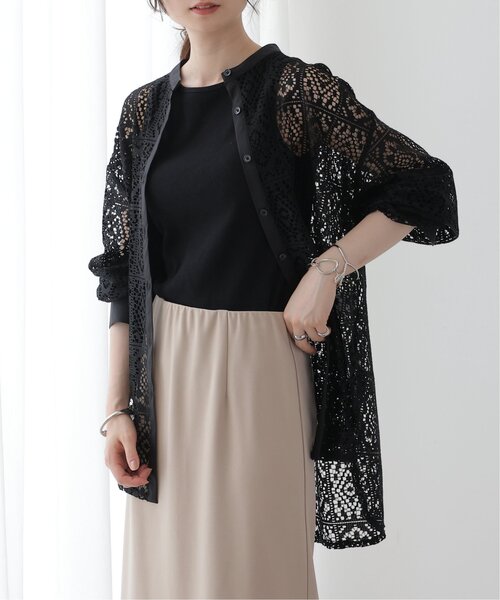 frames RAY CASSIN(フレームスレイカズン)の「サイドスリットレースシャツ(シャツ/ブラウス・レディース・ブラック/キナリ/オフホワイト・FREE)」の4枚目の写真