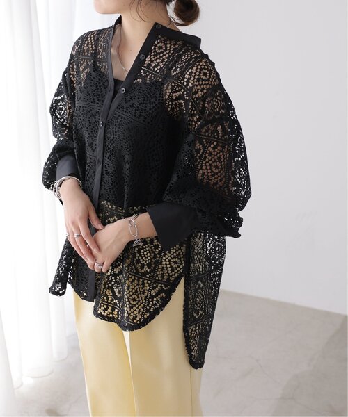 frames RAY CASSIN(フレームスレイカズン)の「サイドスリットレースシャツ(シャツ/ブラウス・レディース・ブラック/キナリ/オフホワイト・FREE)」の9枚目の写真