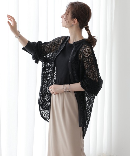 frames RAY CASSIN(フレームスレイカズン)の「サイドスリットレースシャツ(シャツ/ブラウス・レディース・ブラック/キナリ/オフホワイト・FREE)」の3枚目の写真