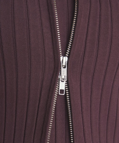 DOUBLE STANDARD CLOTHING（ダブルスタンダードクロージング）の「ワイドリブノースリーブニット（ニット/セーター・レディース・ブラウン/ネイビー・36/38）」の9枚目の写真