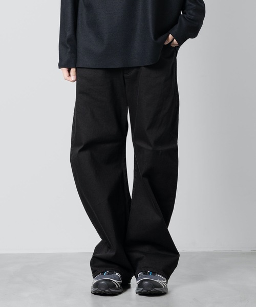 ATTACHMENT（アタッチメント）の「スーピマコットン ストレッチデニム ワイド カーブジーンズ / SUPIMA CO STRETCH DENIM WIDE CURVE JEANS（デニムパンツ・メンズ・ブラック/ネイビー系・1/2/3/4）」の12枚目の写真