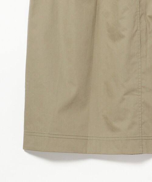 BEAMS BOY（ビームスボーイ）の「HAVERSACK / コットンサテン サロペットロングスカート（ジャンパースカート・レディース・オリーブ・1）」の6枚目の写真