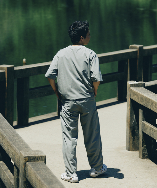 DAIWA（ダイワ）の「【DAIWA / ダイワ】別注 プルオーバーポケットTシャツ（Tシャツ/カットソー・メンズ・チャコールグレー/ブラック/サックスブルー・MEDIUM/LARGE）」の12枚目の写真