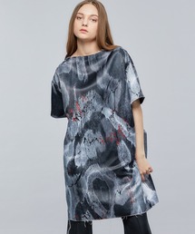 【JOHN LAWRENCE SULLIVAN/ジョンローレンスサリバン】PRINTED SATIN BOAT NECK DRESS/プリントサテンボートネックドレス
