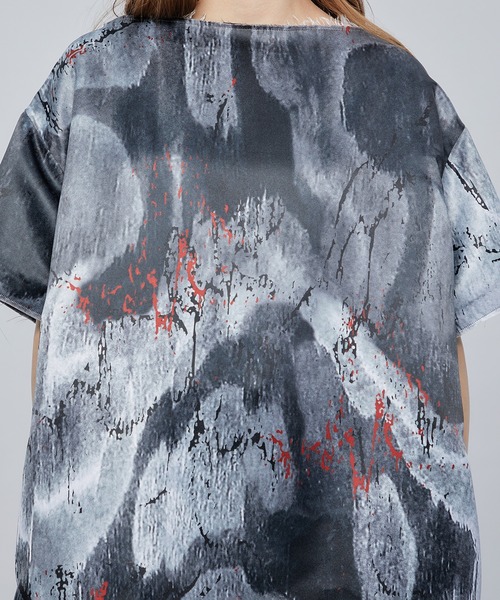 JOHN LAWRENCE SULLIVAN（ジョンローレンスサリバン）の「【JOHN LAWRENCE SULLIVAN/ジョンローレンスサリバン】PRINTED SATIN BOAT NECK DRESS/プリントサテンボートネックドレス（ドレス・レディース・ブラック・FREE）」の7枚目の写真