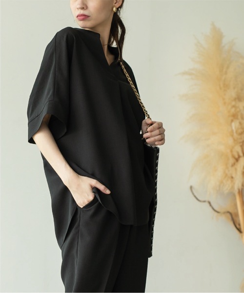 OPAQUE.CLIP（オペークドットクリップ）の「◆セットアップ対応 スキッパーブラウス【洗濯機洗い可/イージーケア/ストレッチ/抗ピリング】（シャツ/ブラウス・レディース・ブラック/ライトブルー/ライトグレー/ボルドー・36/40/38/42）」の11枚目の写真