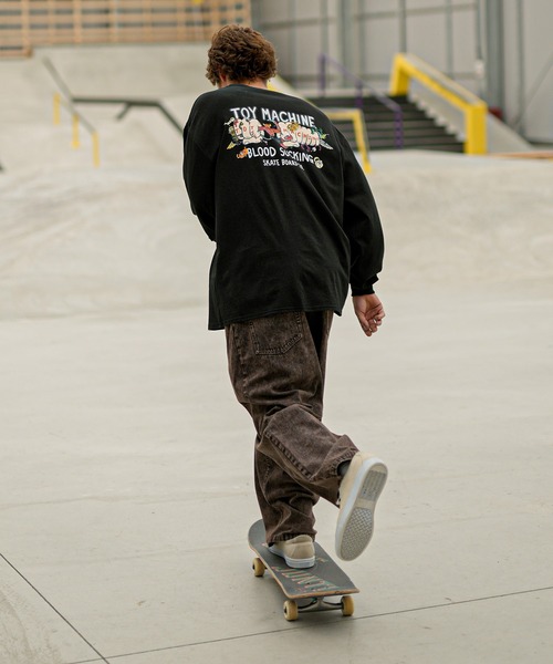 TOY　MACHINE（トイ　マシーン）の「【ムラサキスポーツ限定】TOY MACHINE/トイマシーン ロンT/長袖 ビッグシルエット バックプリント MTMFDLT2（Tシャツ/カットソー・メンズ・オレンジ/ホワイト/ブラック・L/XL/M）」の9枚目の写真